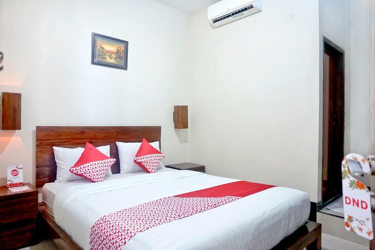 Oyo 627 Tirta Kencana Syariah Hotell Pekanbaru Eksteriør bilde