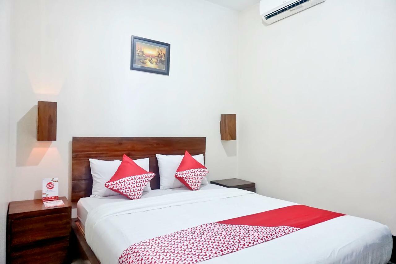 Oyo 627 Tirta Kencana Syariah Hotell Pekanbaru Eksteriør bilde
